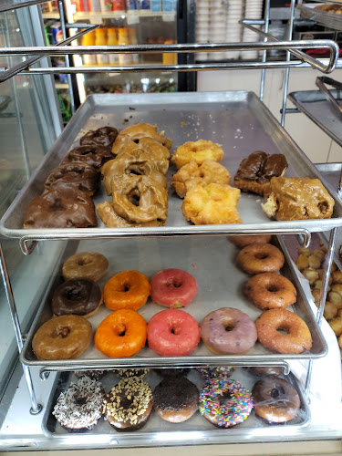 Jenny's Donuts storefront