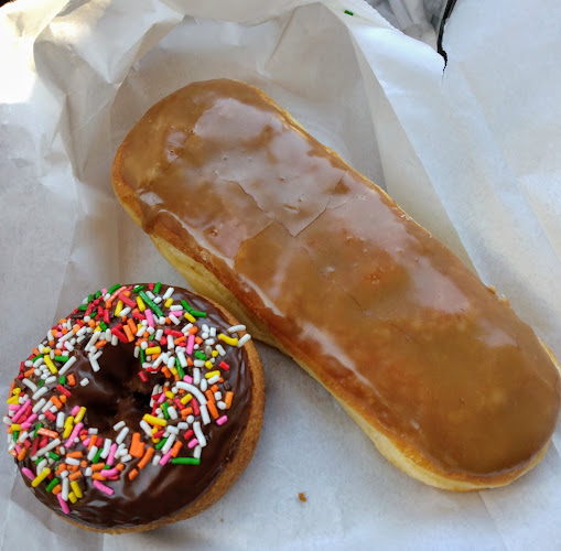 Swiss Donut 5 storefront