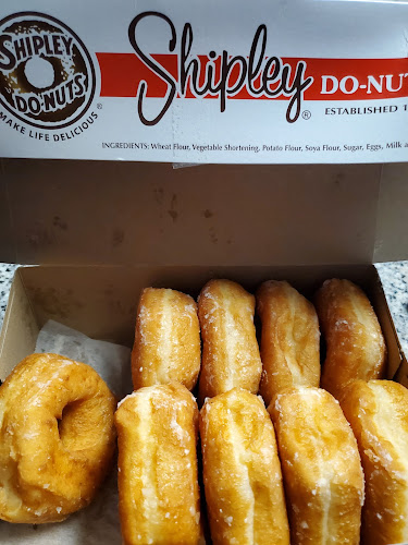 Shipley Do-Nuts storefront