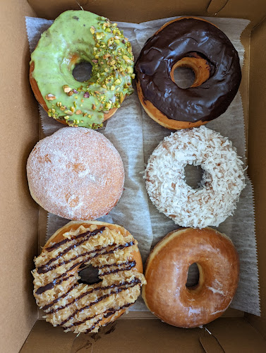 Donut Villa Diner storefront