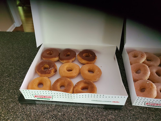Krispy Kreme storefront