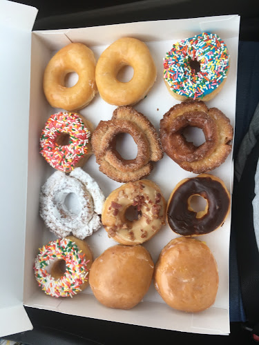 Lickin Good Donuts storefront