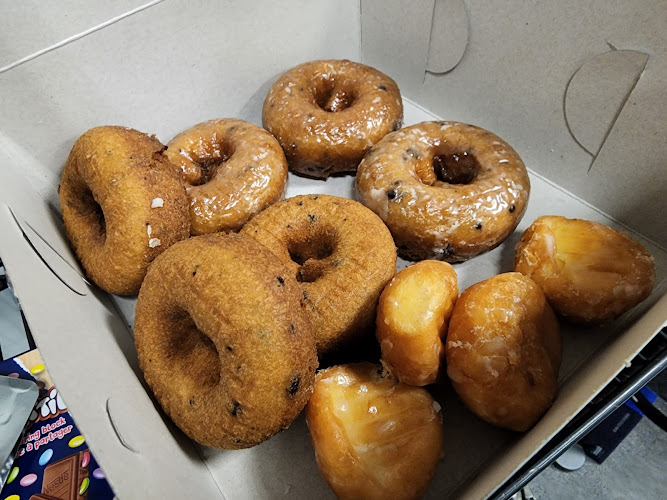 San Gabriel Donuts storefront