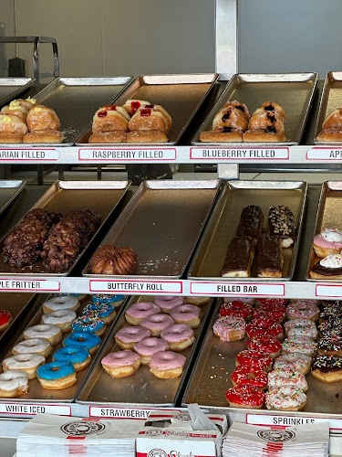 Shipley Do-Nuts storefront