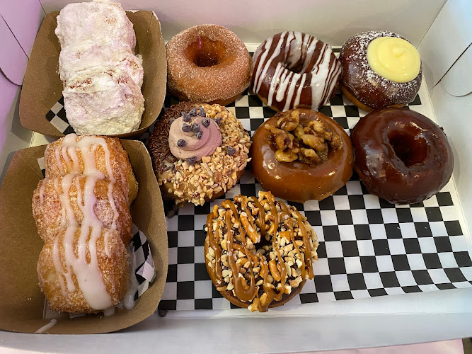 Broad Street Dough Co storefront