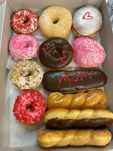 Miss Donuts and Bakery storefront