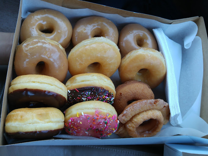 Patty's Donuts & Eggrolls storefront