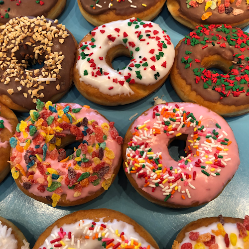 Hole in One Donuts Homosassa storefront