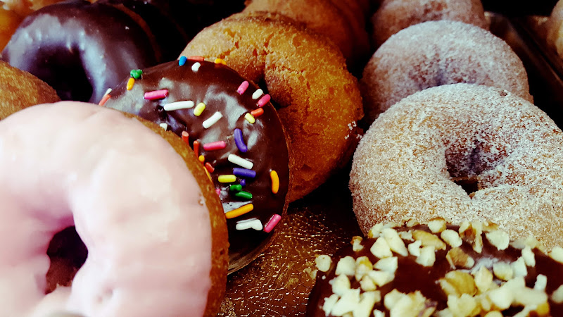 Shipley Do-Nuts storefront