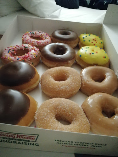 Krispy Kreme storefront
