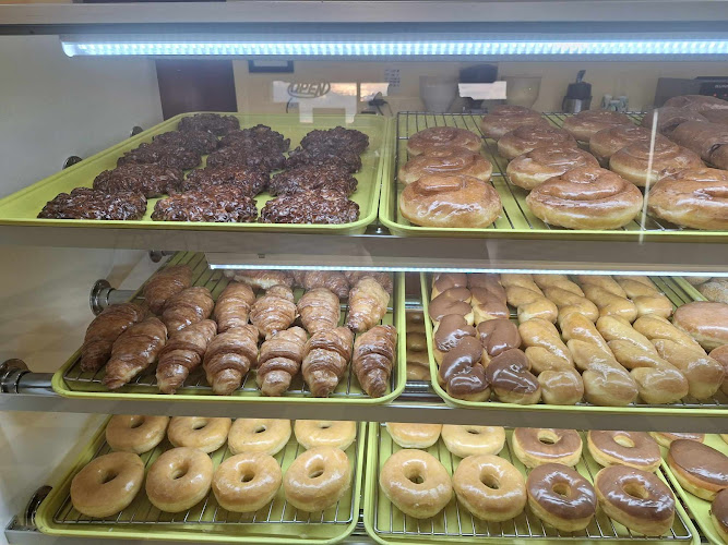 King Donuts storefront