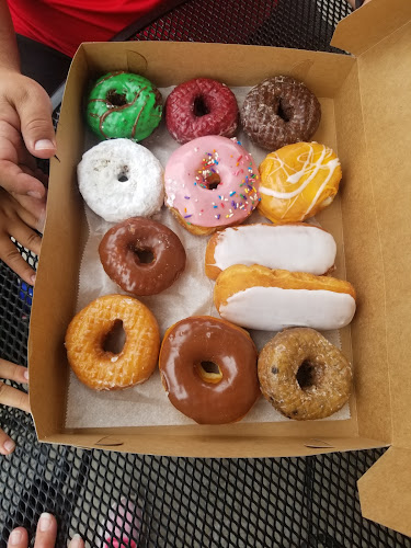 Country Donuts storefront