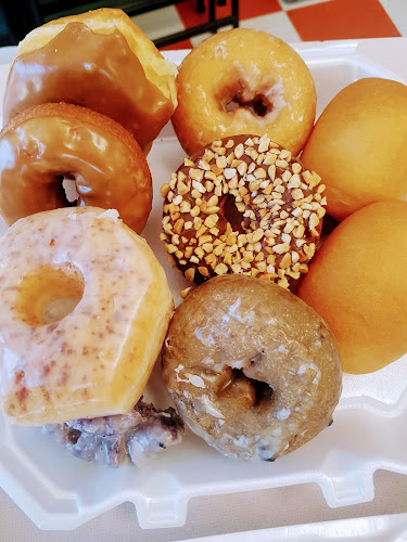 Sublett Doughnuts storefront