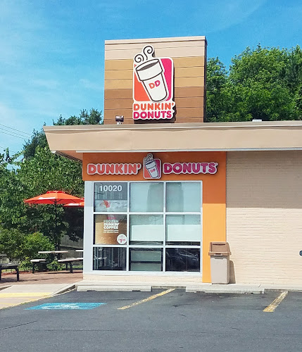 Dunkin' storefront