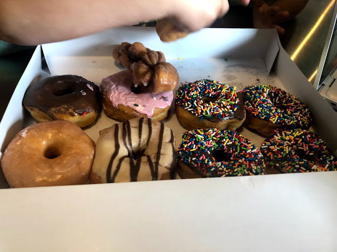 Maynard's Donuts & Coffee storefront