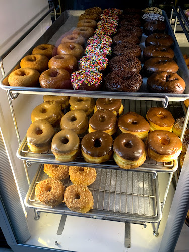 Castle Donuts storefront