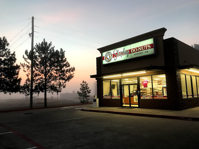 Shipley Do-Nuts storefront