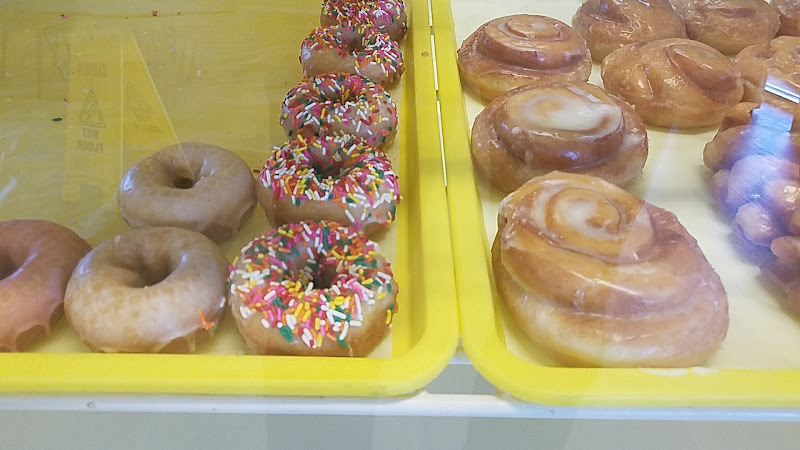 Stillwater Daylight Donuts storefront