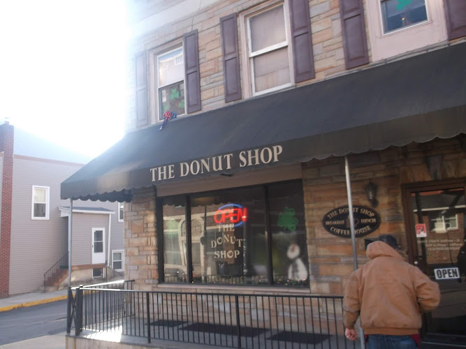 Donut Shop storefront