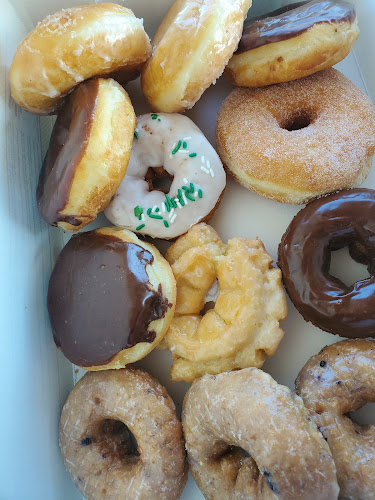 Daylight Donuts storefront