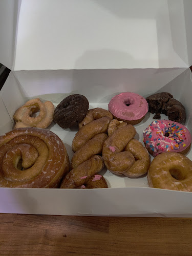 OLD FASHIONED DONUTS storefront