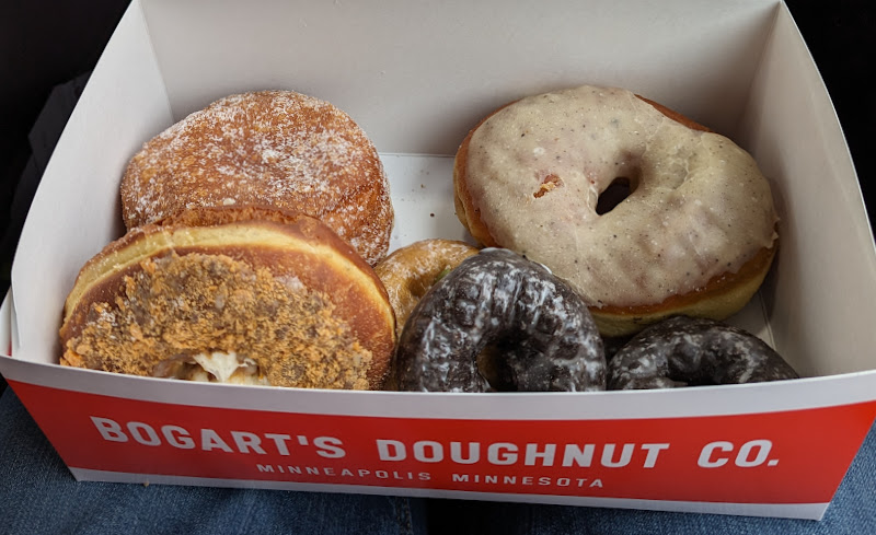 Bogart's Doughnut Co. storefront