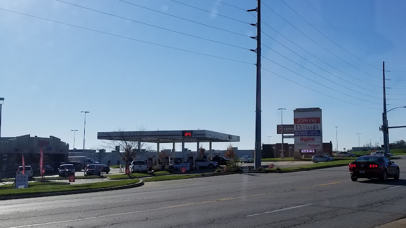 Hy-Vee Fast & Fresh storefront