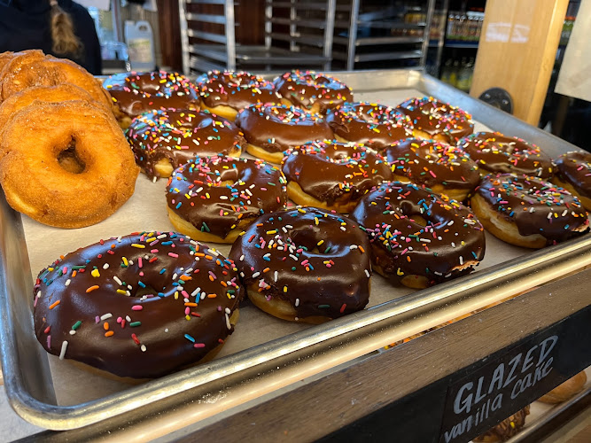 Donut Crazy storefront