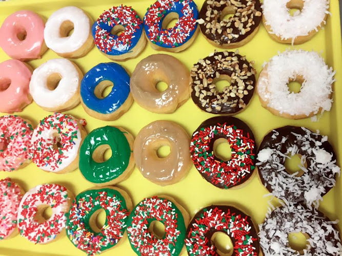 Cambo Donuts storefront