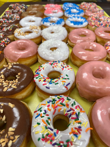 Super Glazed Donuts storefront