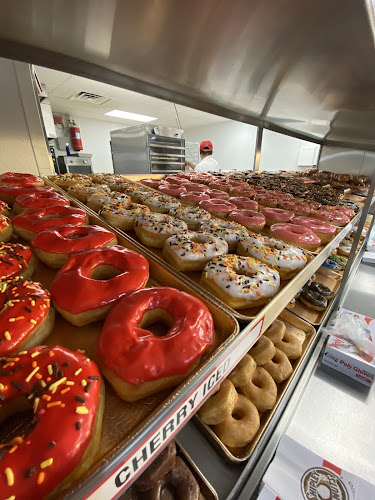 Shipley Do-Nuts storefront