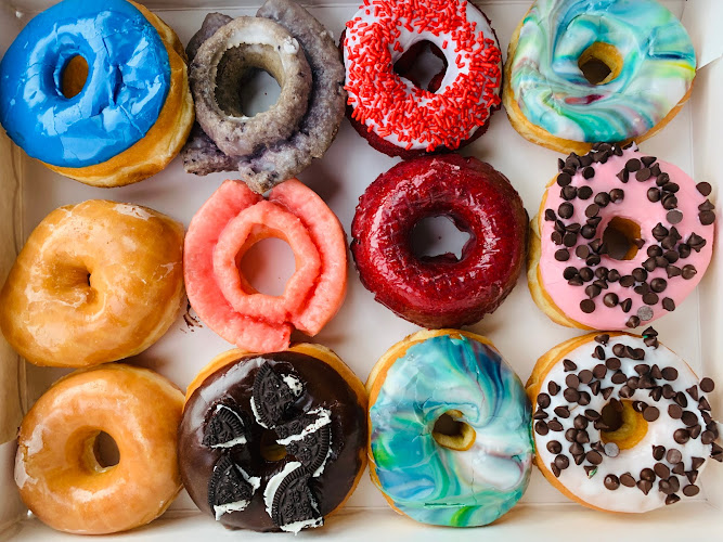 Fresh Donuts storefront