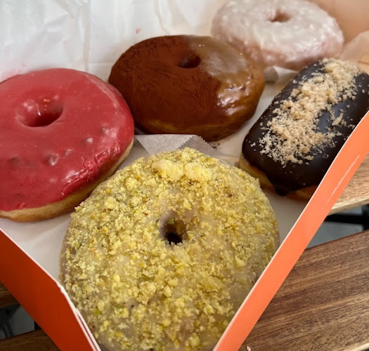 Old Ferry Donut storefront