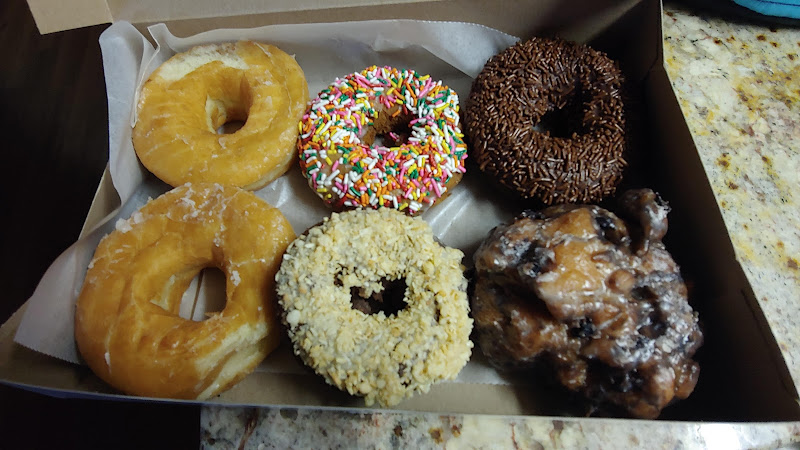 Congdon's Doughnuts storefront