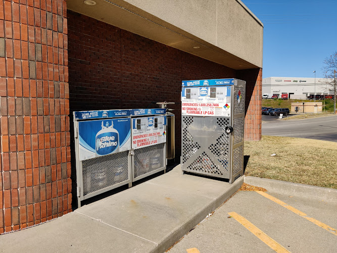 Hy-Vee Fast & Fresh storefront