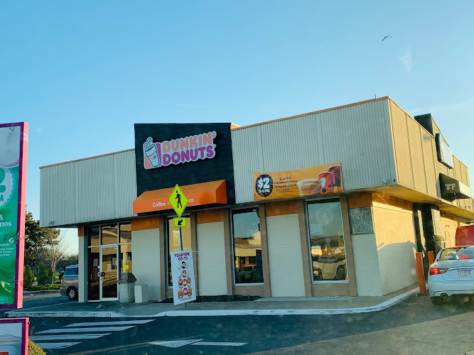 Dunkin' storefront