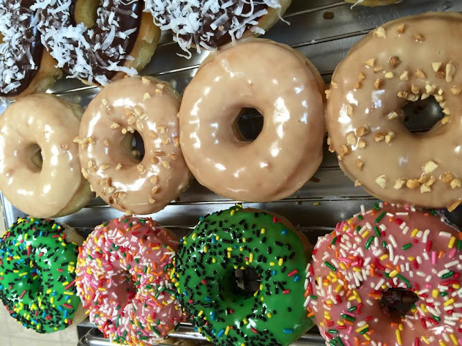 Master Donuts storefront