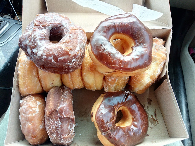 Shipley Do-Nuts storefront