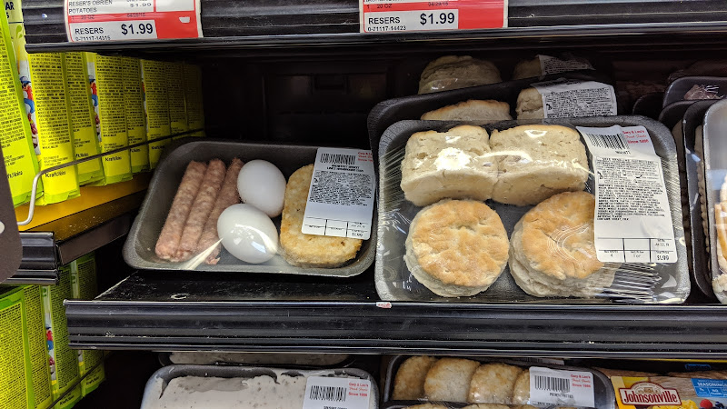 Gary & Leo's Fresh Foods - Havre MT storefront