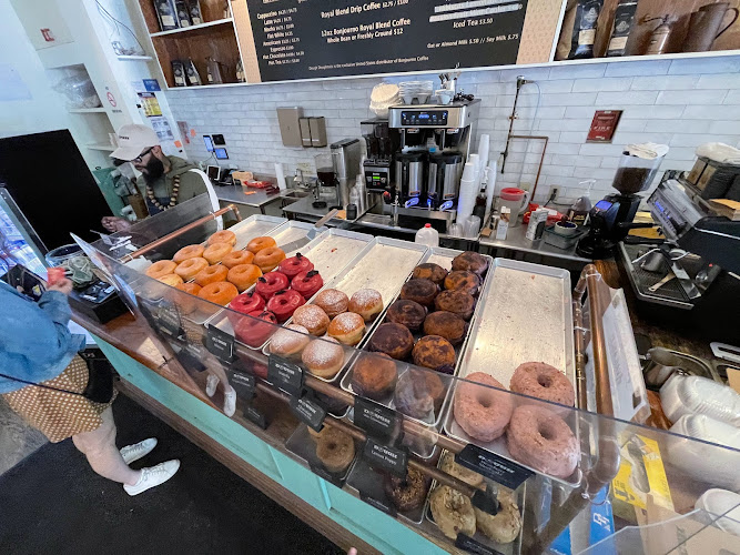 Dough Doughnuts storefront