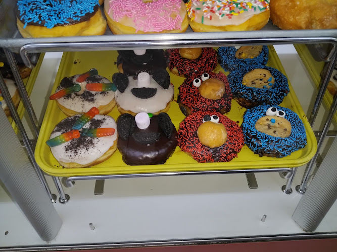 A & B Donuts storefront