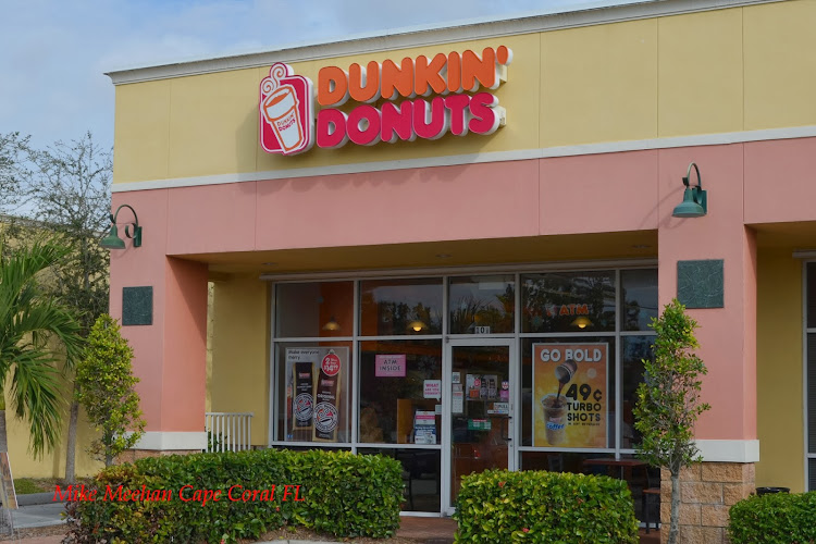 Dunkin' storefront