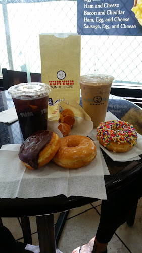 Yum Yum Donuts storefront