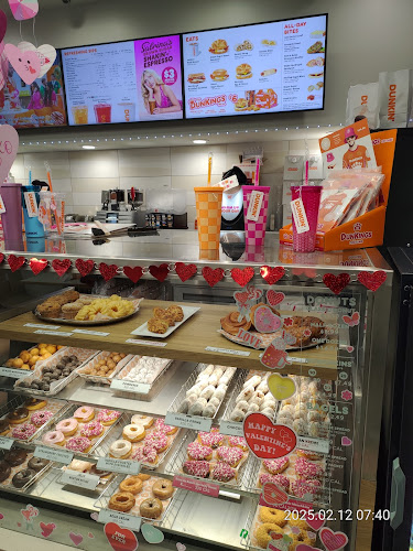 Dunkin' storefront