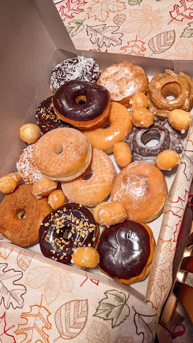 Winchell's Donut House storefront