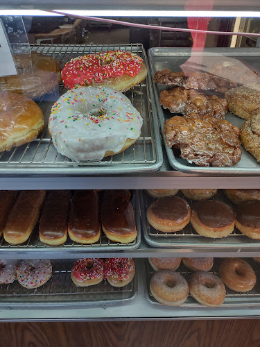 Foster's Donuts storefront