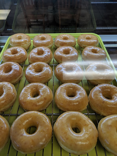 Smiley Donuts storefront