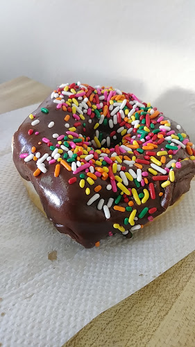 Daylight Donuts storefront