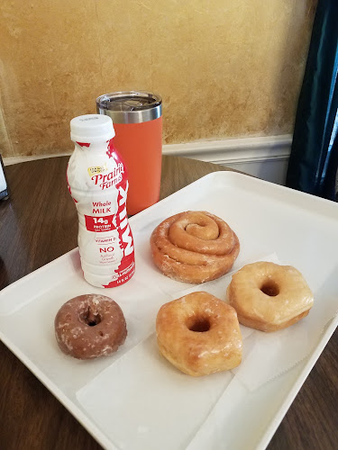 Papa Jake's Donut storefront