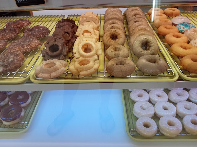 Omaha Donuts storefront